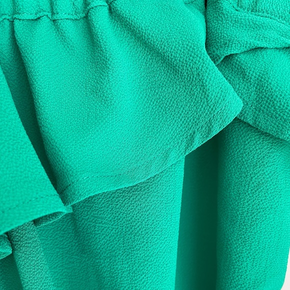 Green ruffle strapless dress - Picture 3 of 4